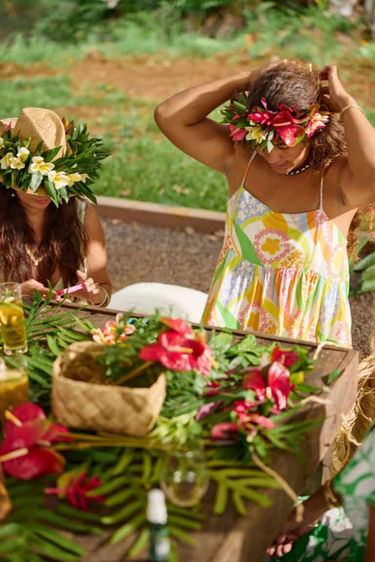 20240524_Common_Ground_Lei_Making1027